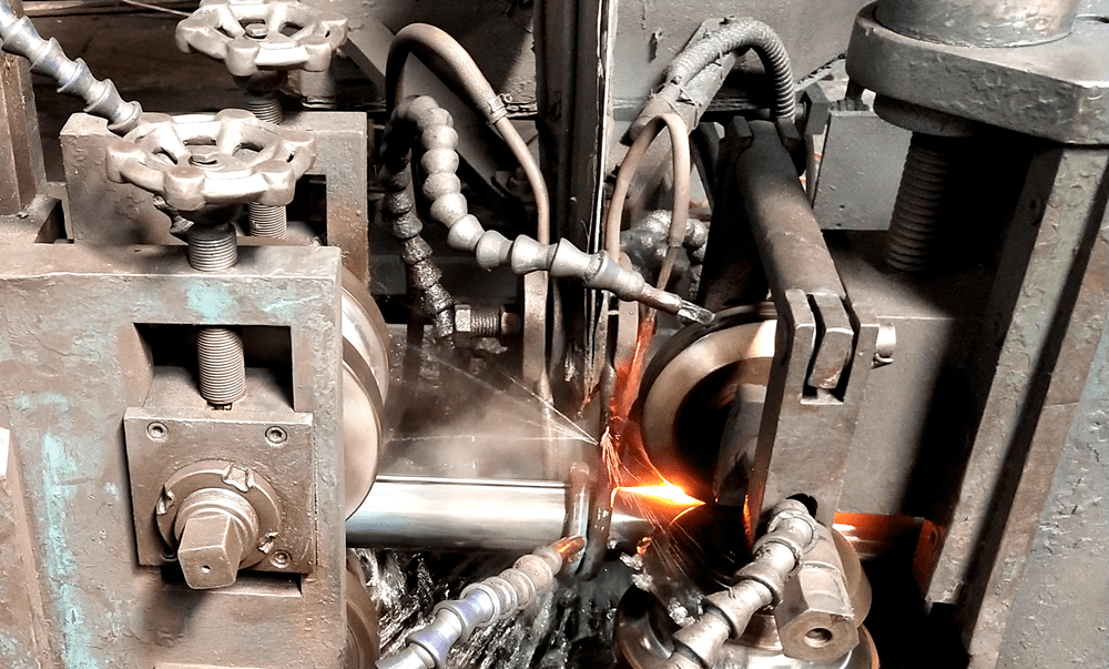 “开云电竞app下载安装”
攀钢“666”!给汽车“瘦身” 盘条产物再添“猛将”(图5) “开云电竞app下载安装”
攀钢“666”!给汽车“瘦身” 盘条产物再添“猛将”(图5)