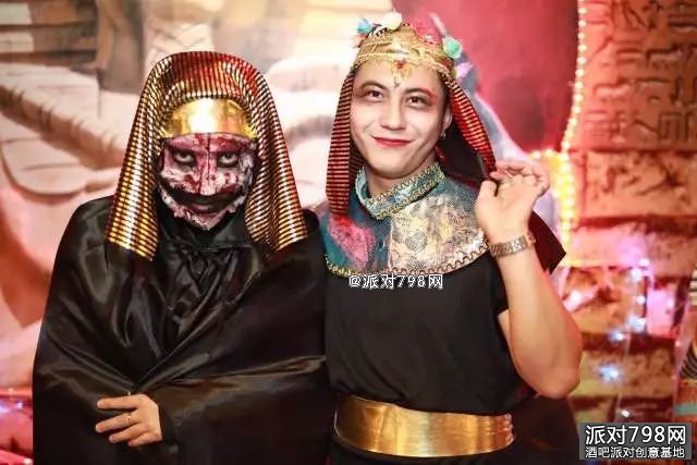 2015跨年音乐会合肥上演 男老师跪地求婚引爆全场(图)“开云电竞app下载安装”(图2) 开云电竞